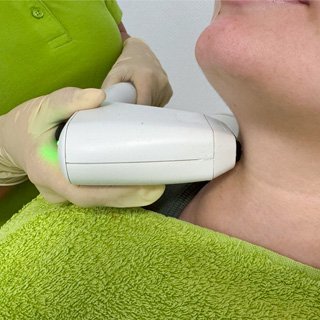 Sofwave in Berlin für sanfte Haut­straffung